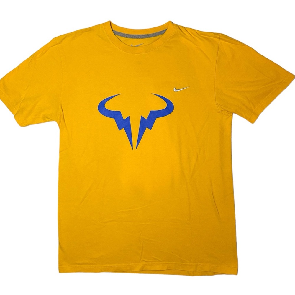 Authentic NIKE ¡Vamos a Rafa! soccer tee
